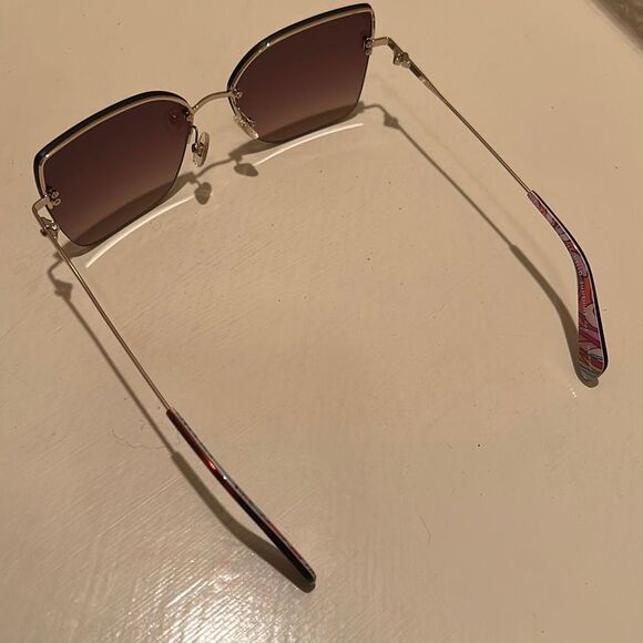 Kate Spade Ariella Butterfly Sunglasses Rimless Frame Gradient Lens Oversized main image 6